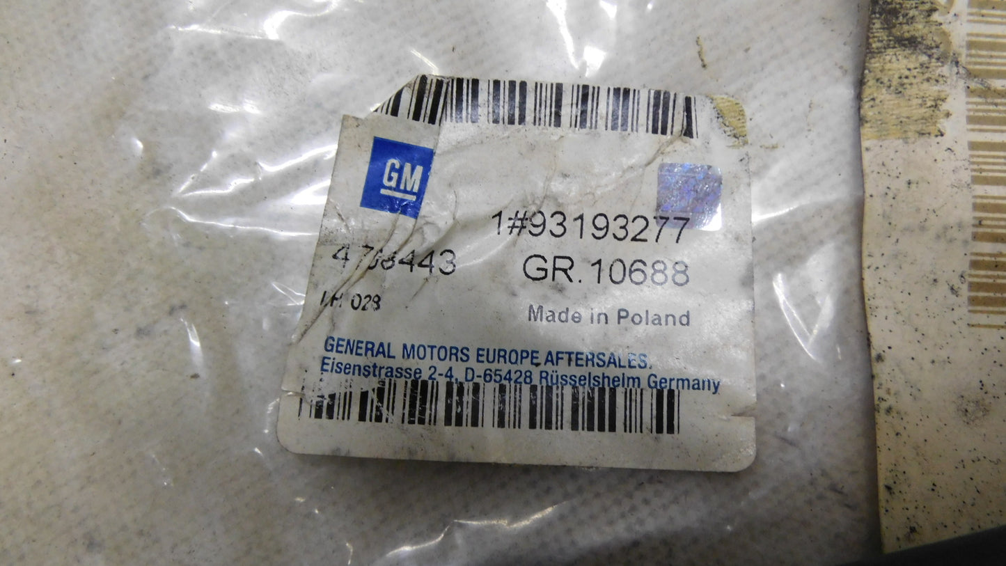 Fensterführung Abdichtung Vordertür rechts 4708443 93193277 Opel Agila B