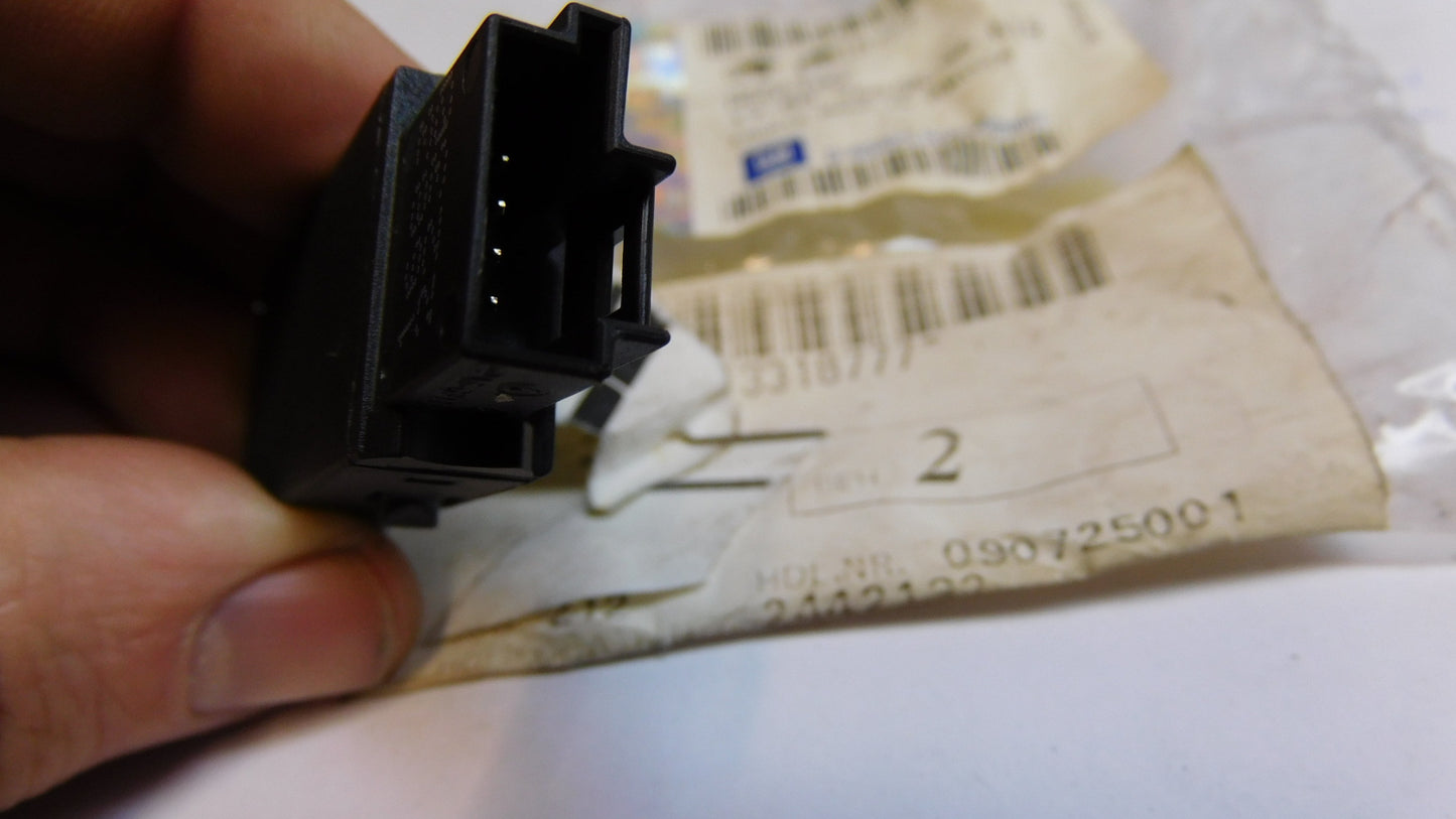 USB Adapter Steckdose 1780260 13318777 Opel Astra J Insignia Cascada Zafira B