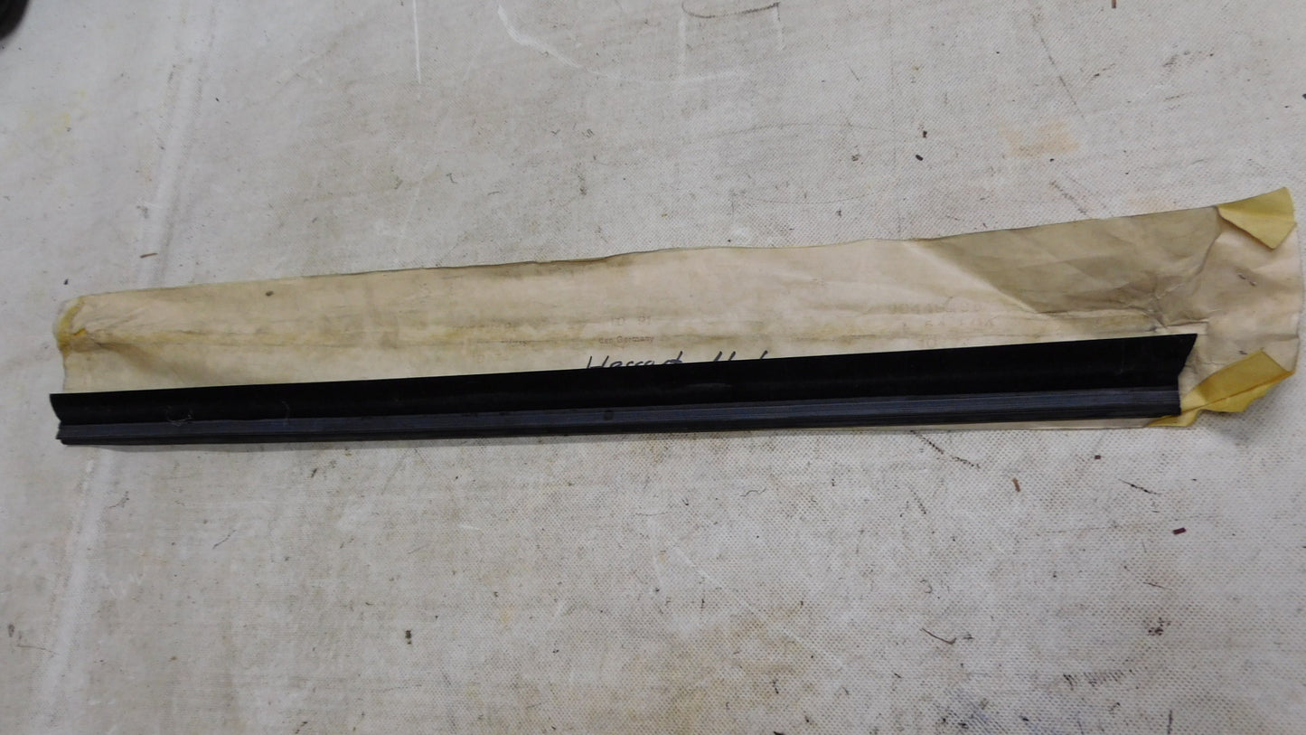 Schachtabdichtung innen Tür hinten RH 154504 90449496 Opel Astra F 1992 - 1998