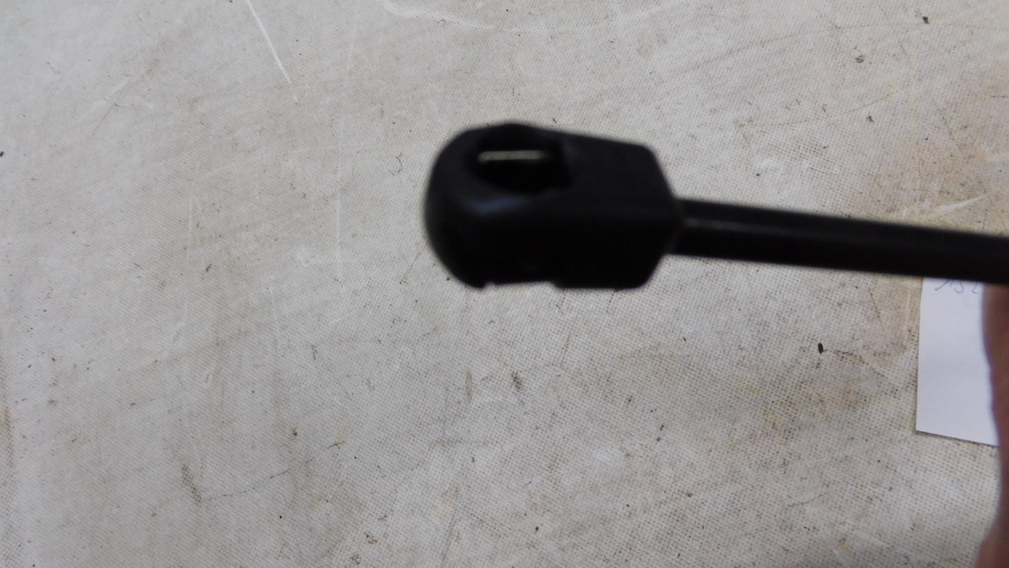 Gasfeder Heckklappe 132721 90341282 Opel Astra F CC