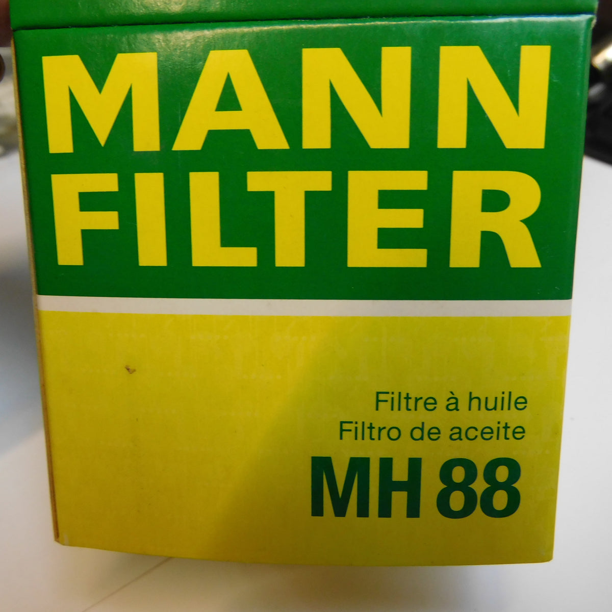Ölfilter Filtereinsatz MH88 MANN Filter Yamaha XS XJ FZR