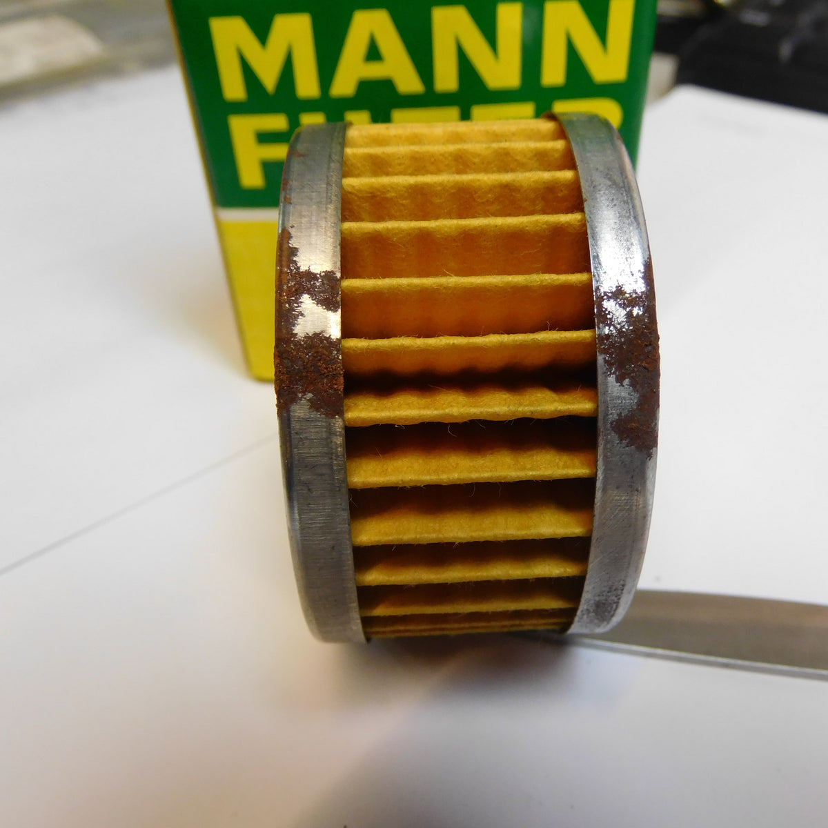 Ölfilter Filtereinsatz MH69 MANN Filter Beta ALP Suzuki DR GN GZ VL Intruder