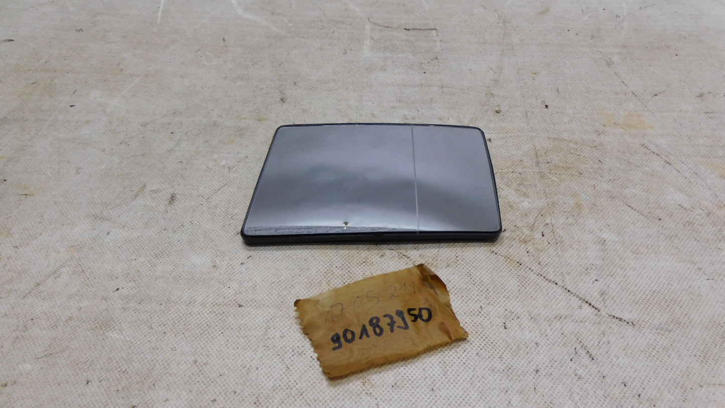 Spiegelglas links beheizbar toter Winkel 1705211 90187950 Opel Kadett D ?