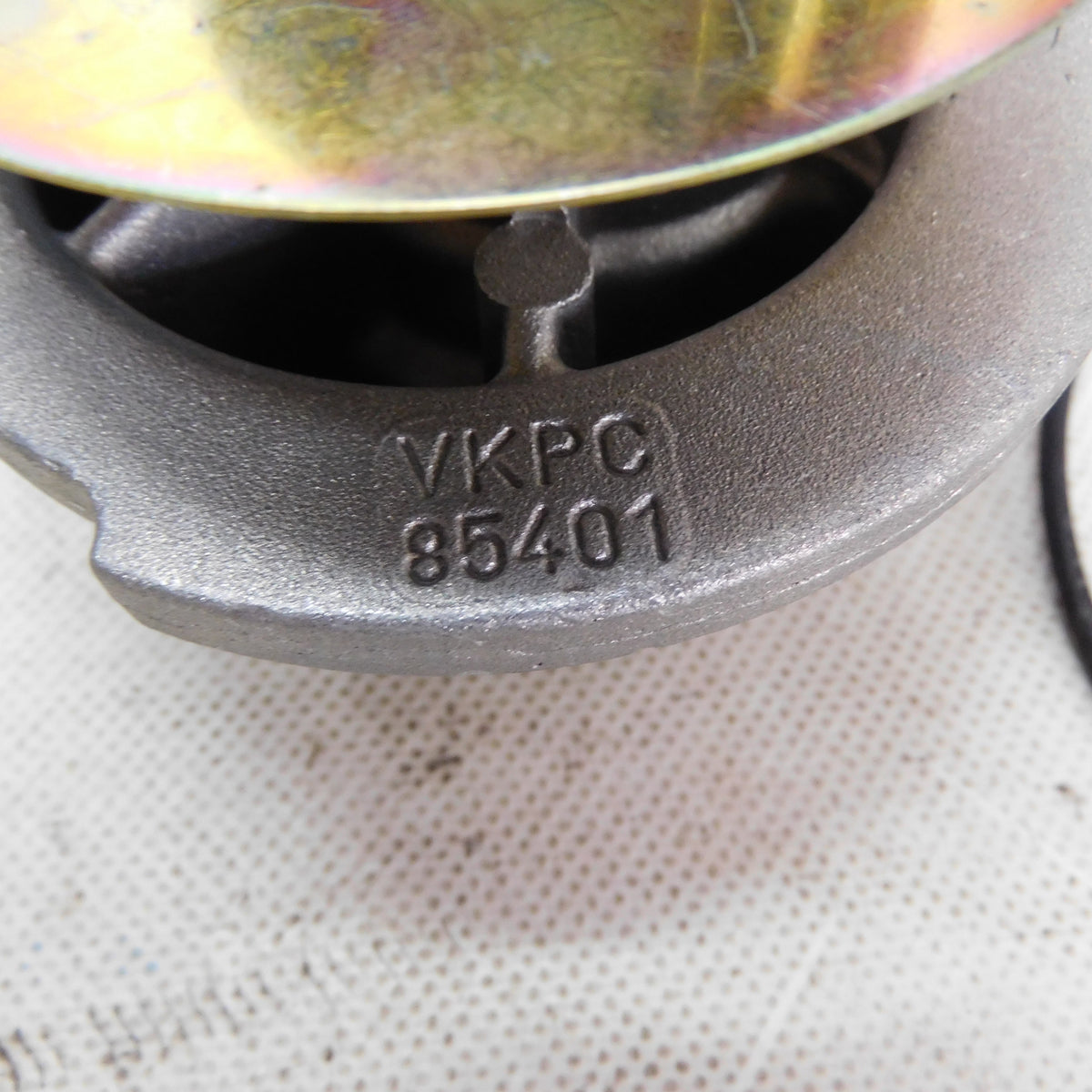 Wasserpumpe Pumpe mit Dichtung VKPC85401 SKF Opel Kadett Corsa Ascona Vectra