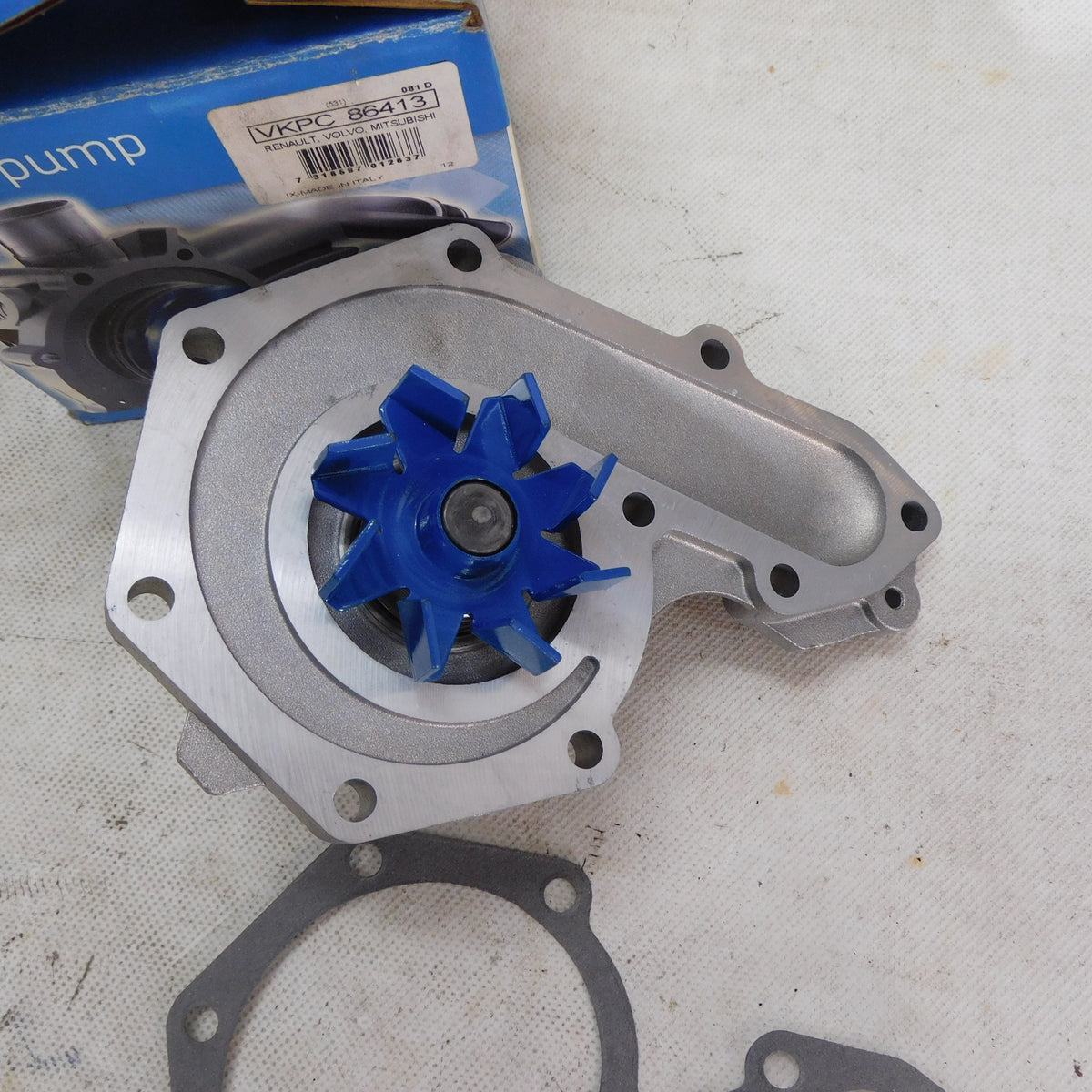 Wasserpumpe Pumpe mit Dichtung VKPC86413 SKF Renault Dacia Volvo Mitsubishi Opel Movano