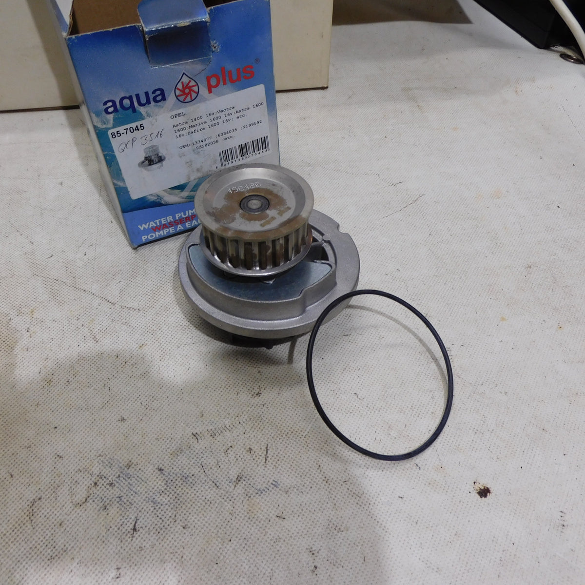 Wasserpumpe Pumpe mit Dichtung 85-7045 Aquaplus Opel Astra Vectra Meriva Zafira Combo