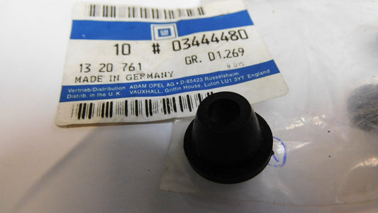 Gummitülle Tülle Kühlergitter 1320761 03444480 Opel Rekord D Commodore B Kadett Manta Ascona