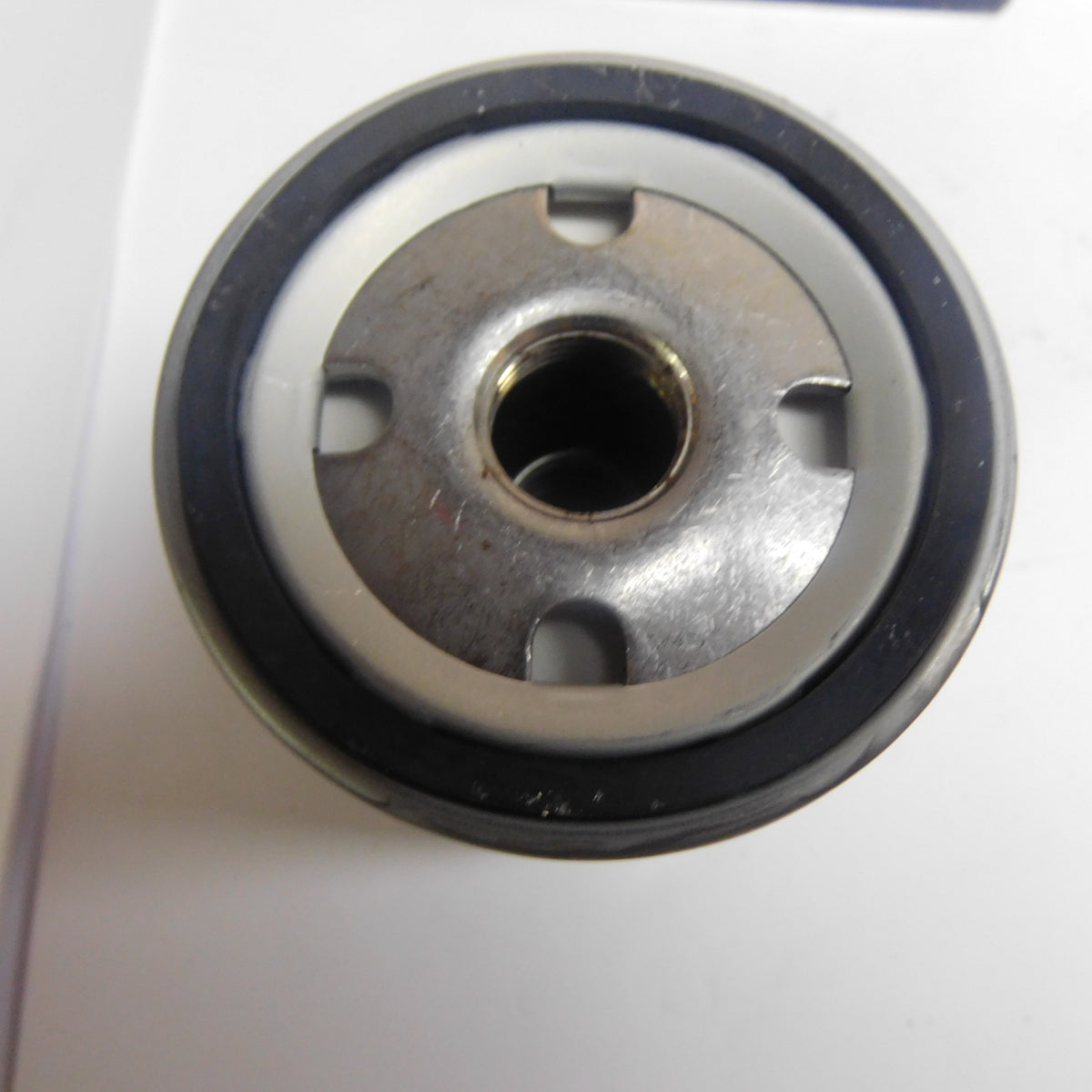 Ölfilter Anschraubfilter P7078 Bosch Ford Fiesta Puma Fusion Mazda 121 2