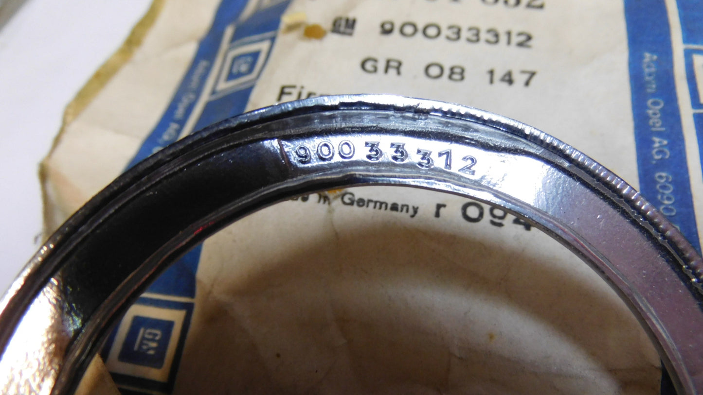 Firmenzeichen Emblem Logo 90033312 1104832 Opel Manta Ascona B