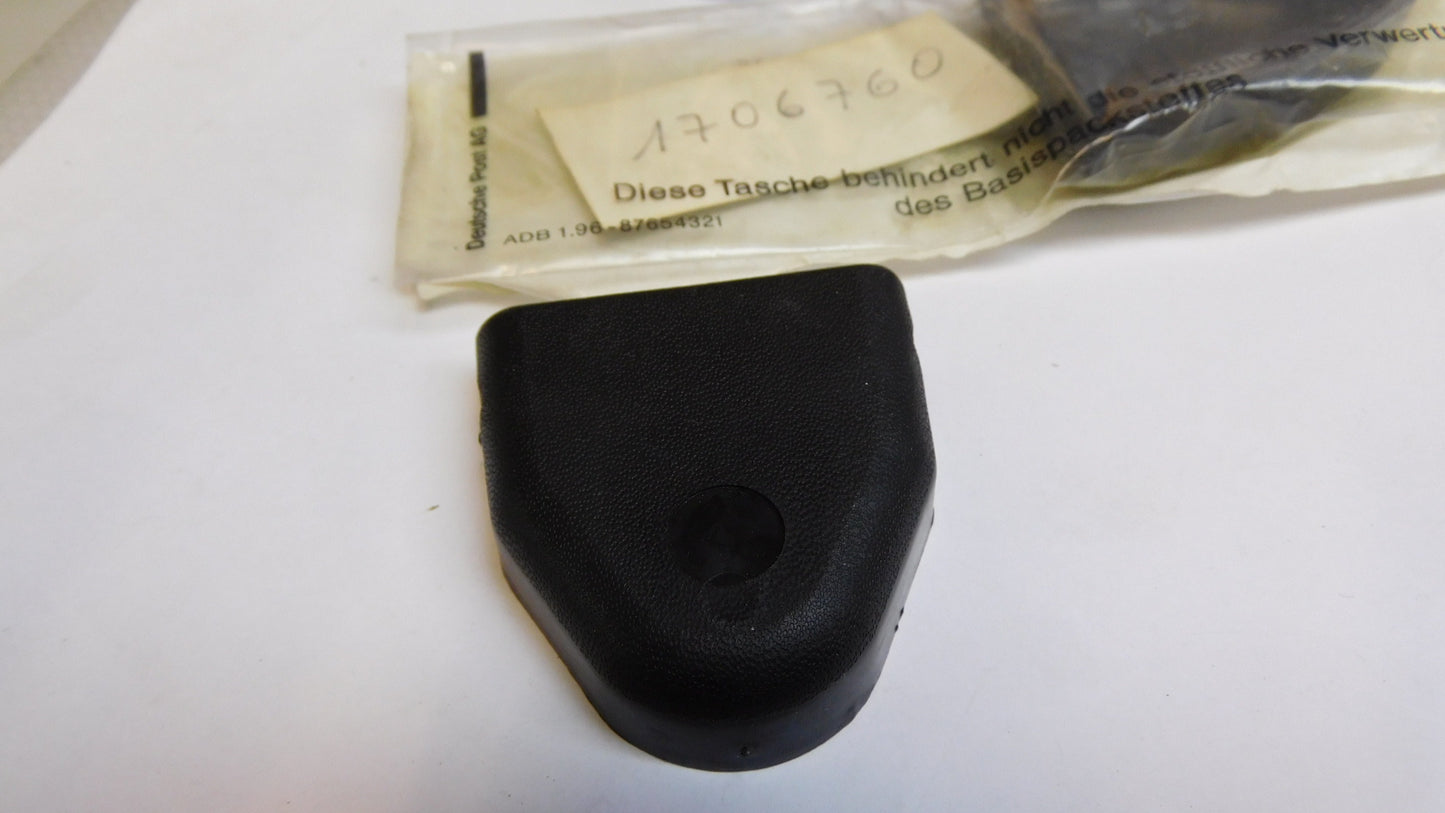 Abdeckkappe schwarz Gurt 1706760 9288805 Opel Ascona