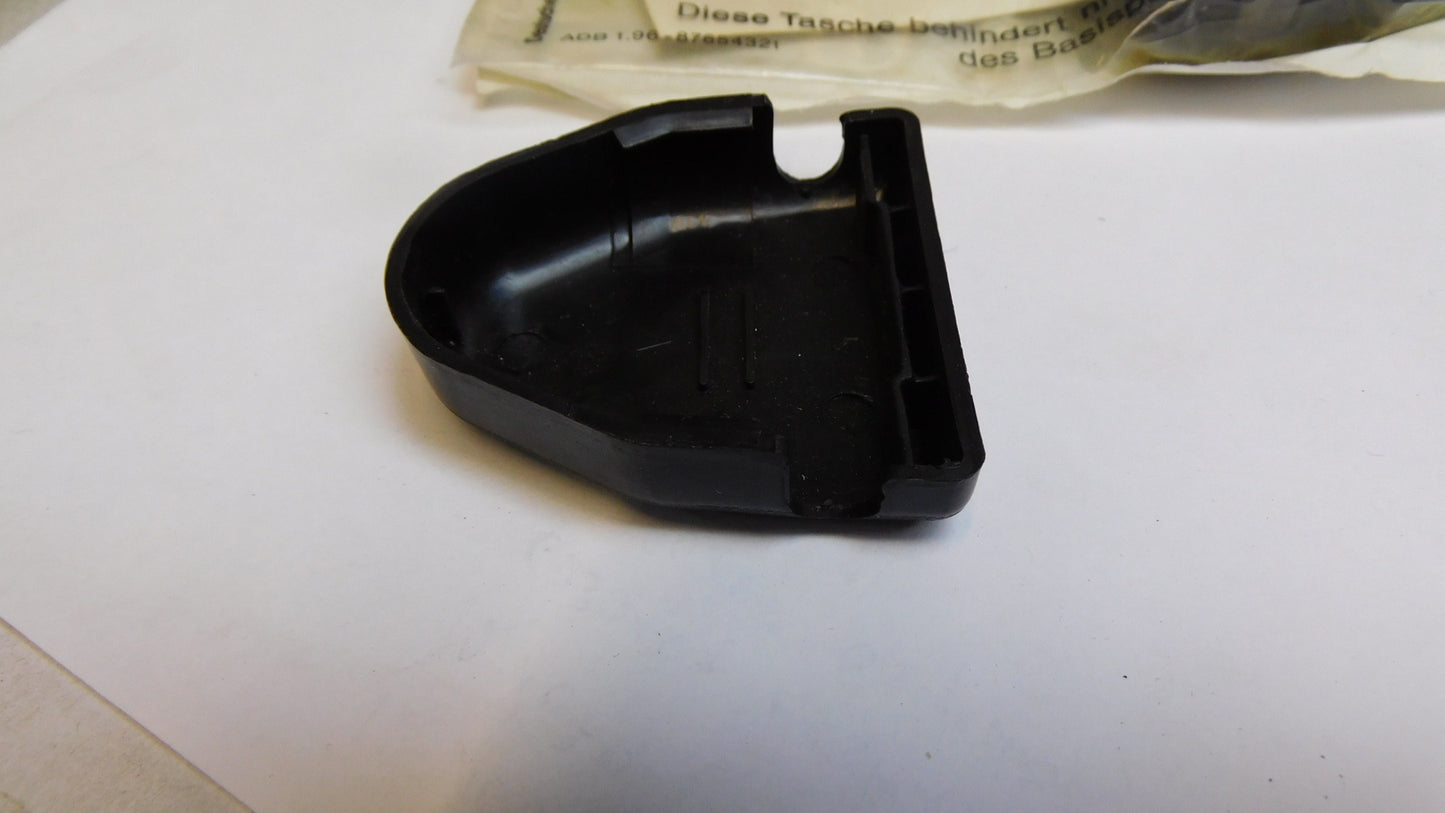 Abdeckkappe schwarz Gurt 1706760 9288805 Opel Ascona