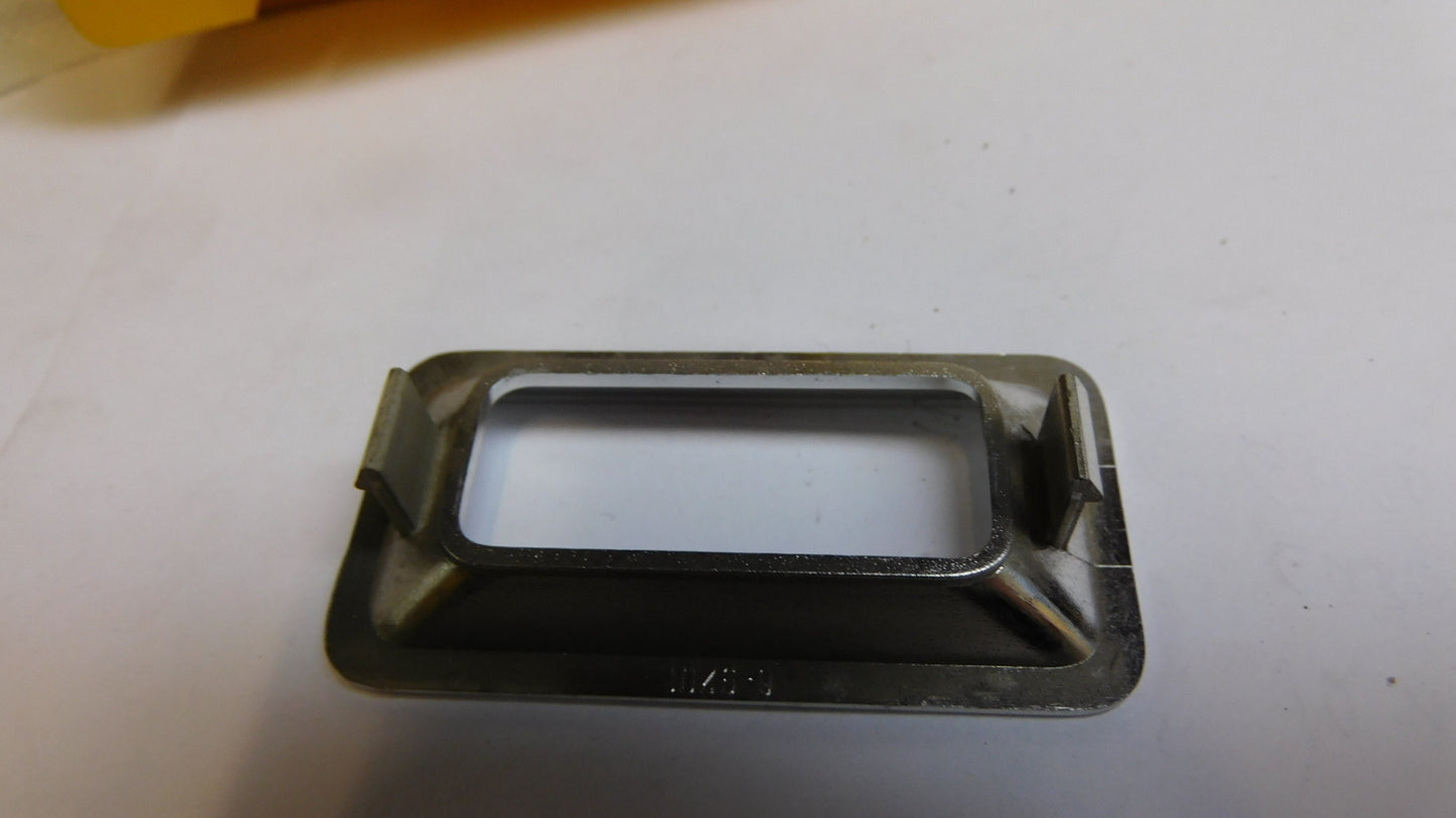 Rosette Abdeckung Türinnensicherung chrom 136308 3439824 Opel Manta Rekord Commodore