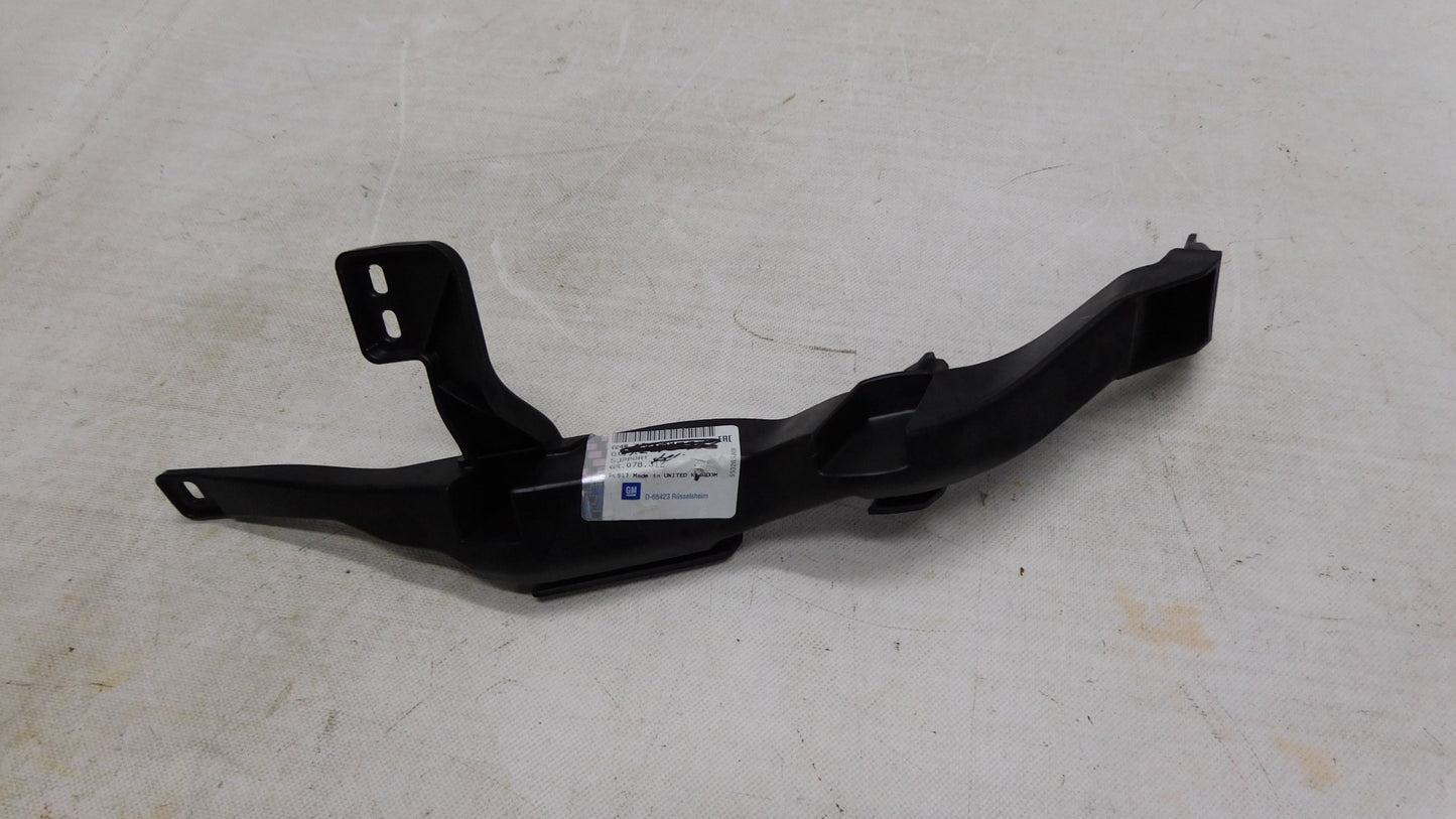 Stoßstangenhalter Halter Stoßstange vorne rechts 39058201 Opel Astra K
