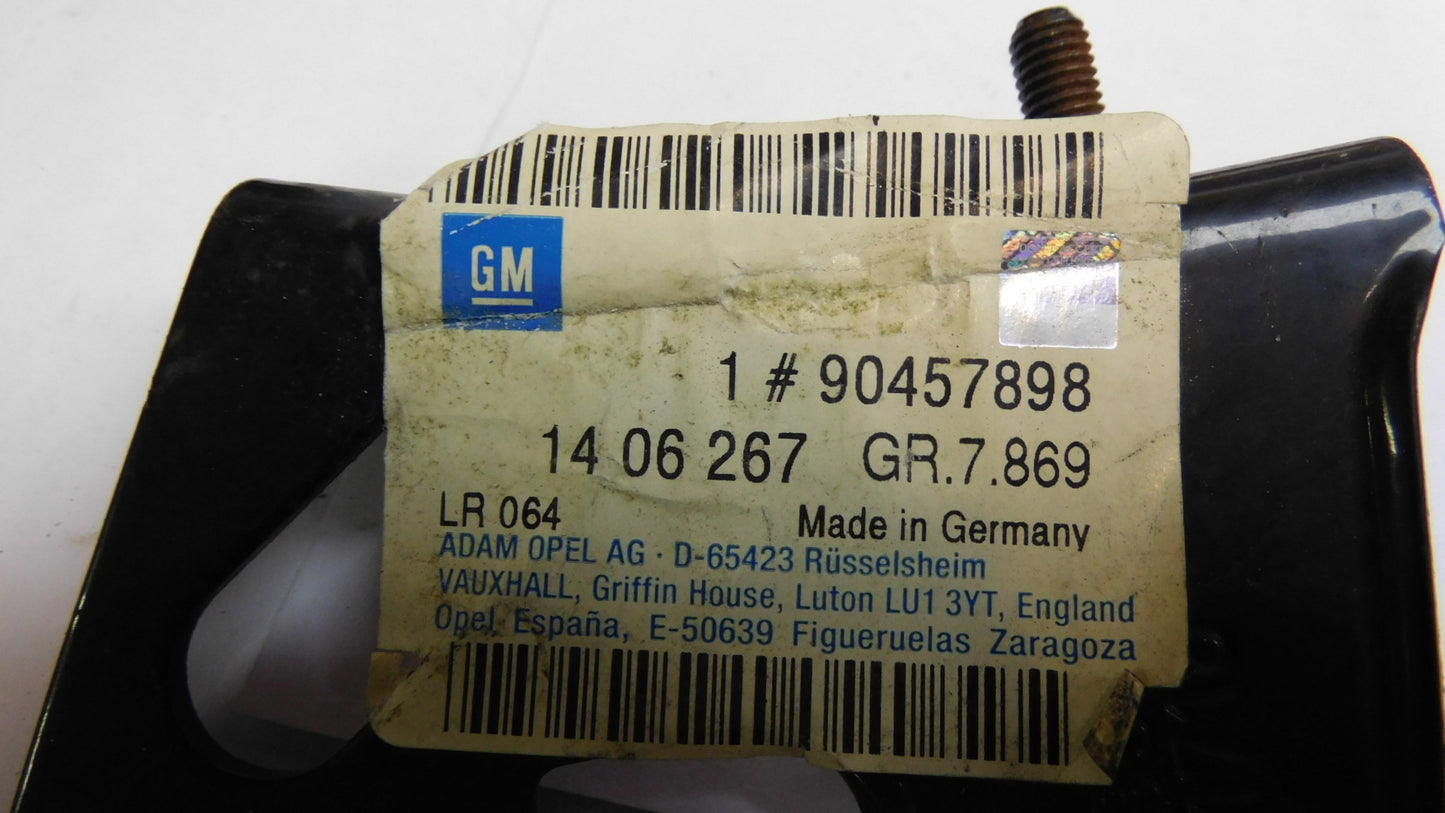 Halter Stoßstange hinten links 1406267 90457898 Opel Omega A Kombi Caravan