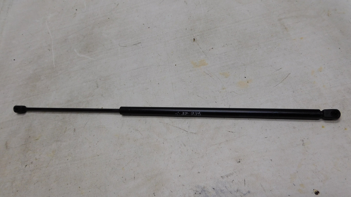 Heckklappendämpfer Gasfeder 132735 90241995 Opel Kadett E Caravan