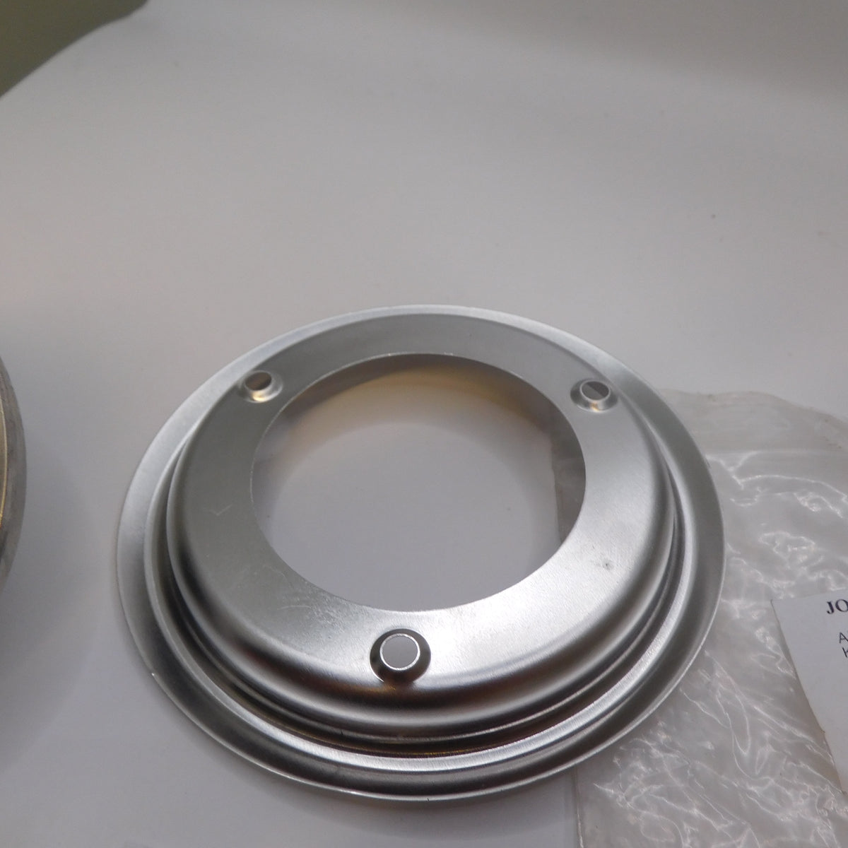 Tankdeckel Abschlussring mit integriertem Schloss mit Schlüssel Aluminium 9308 9315 Jom Golf 1 Kadett E