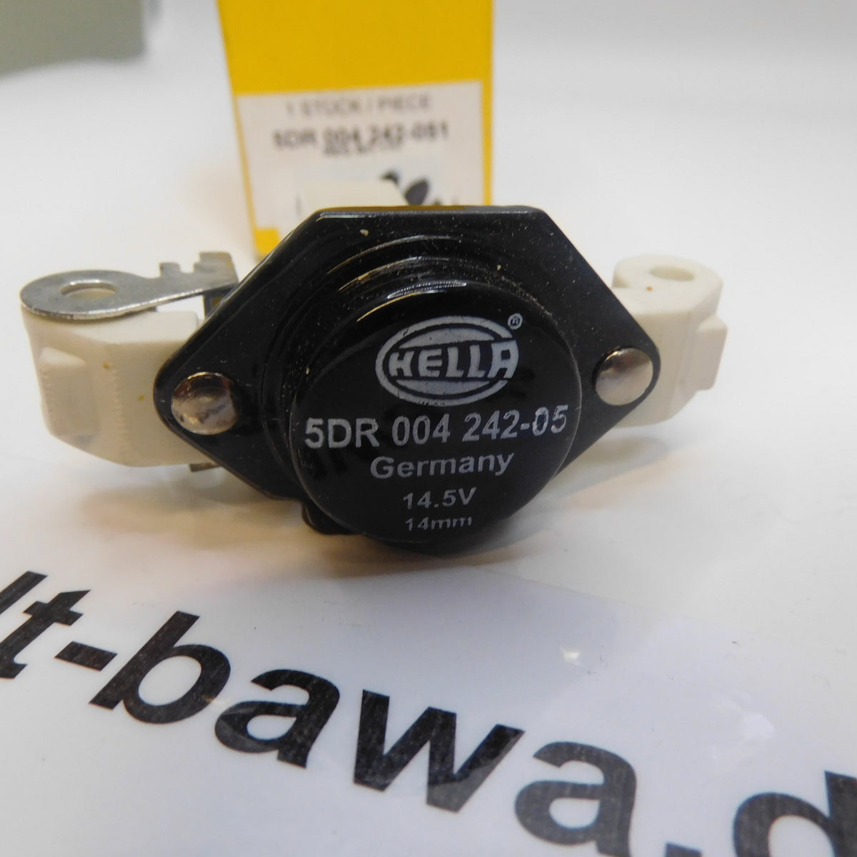 Lichtmaschinenregler Regler 5DR004242051 Hella Alfa Audi BMW Citroen Nissan Opel Peugeot