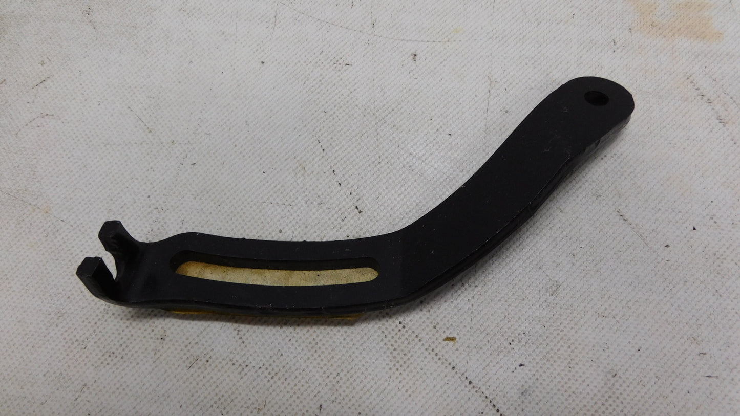 Halter Lichtmaschine 1204715 90500426 Opel Astra F Corsa B Tigra A Vectra A