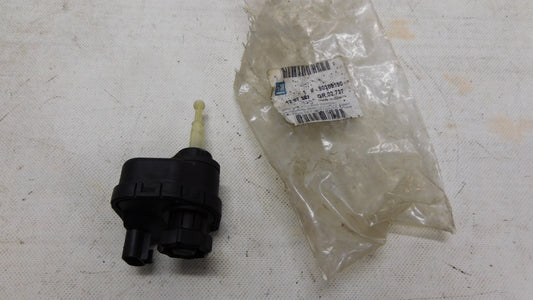 Stellmotor Scheinwerfer beidseitig 1207347 90389190 Opel Corsa A Astra F Combo Tigra