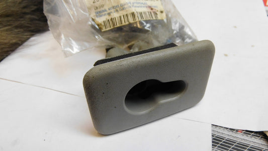 Halter Laderaumnetz links 2351534 13254740 Opel Zafira B