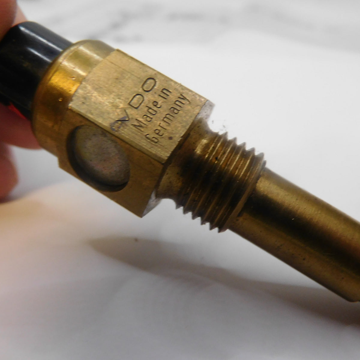 Temperaturgeber Sensor M14 x 1,5 130°C 323-803-001-006D VDO Mercedes Benz