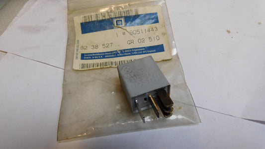 Relais Arbeitsstrom 90511443 6238527 Opel Astra