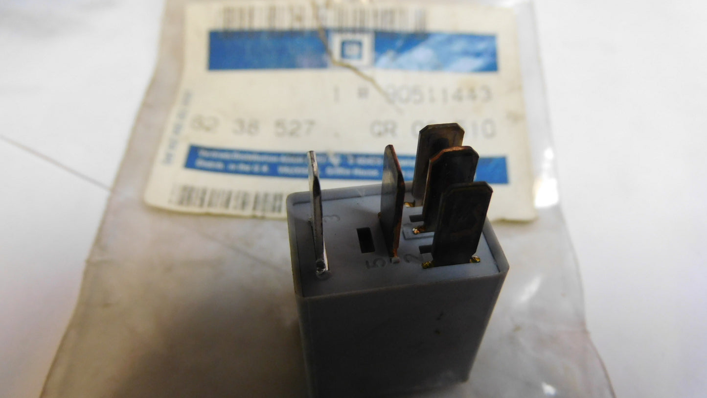 Relais Arbeitsstrom 90511443 6238527 Opel Astra