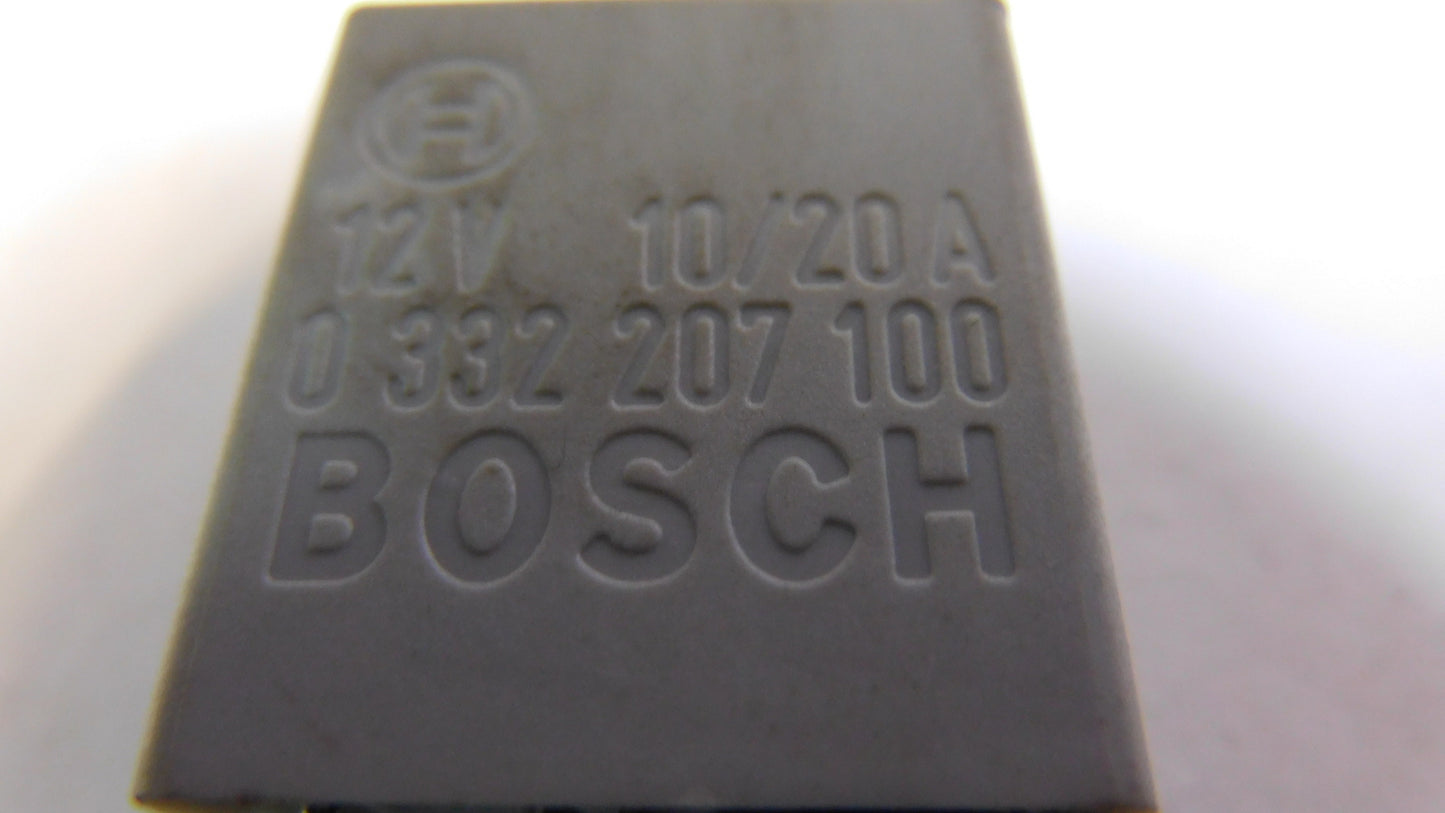 Relais Arbeitsstrom 90511443 6238527 Opel Astra