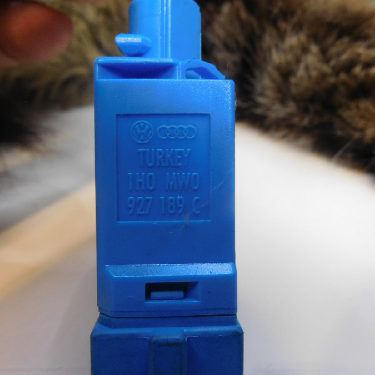Bremslichtschalter Schalter 1H0927189C VW Passat Golf T4 Seat Toledo