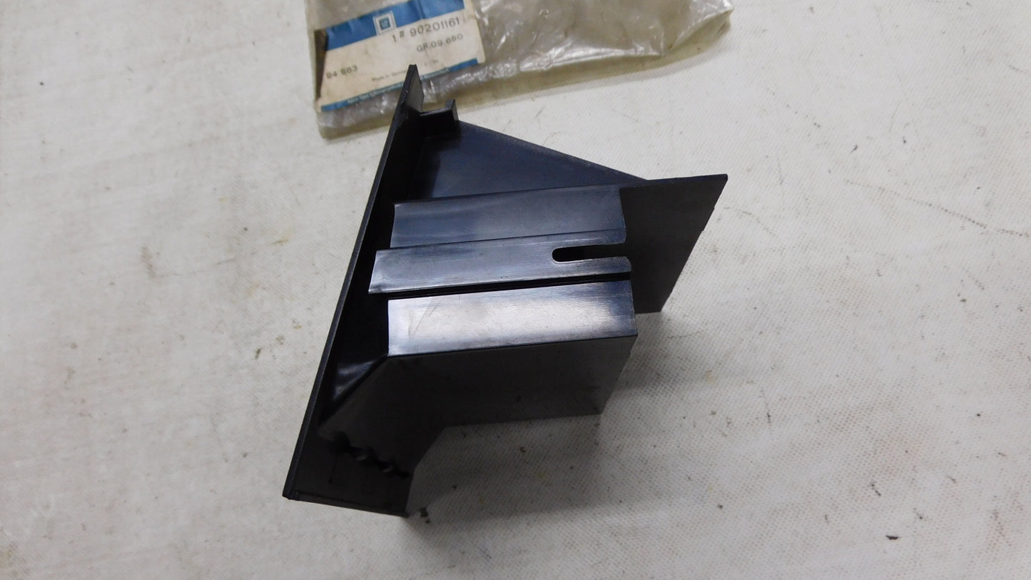 Rahmen Einfassung Ablage Innenausstattung 1784663 90201161 Opel Kadett E