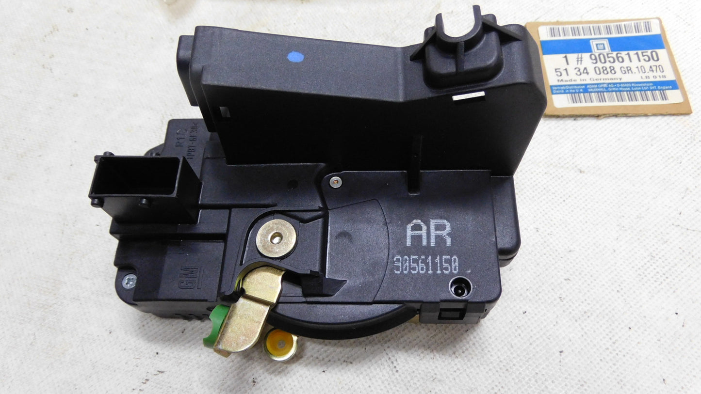 Türschloss vorne rechts 90561150 5134088 Opel Astra G