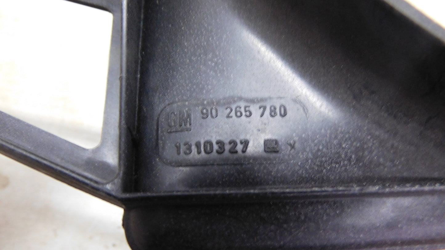 Lufttrichter Lüfterzarge 1314493 90265780 Opel Kadett E 1.3 Vectra A 1.6