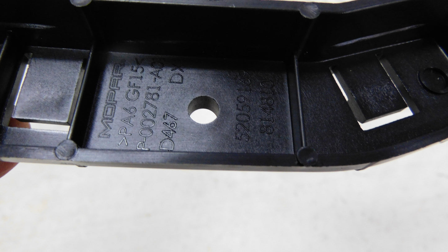 Stoßstangenhalter Halter hinten rechts 52059129 Fiat 500L