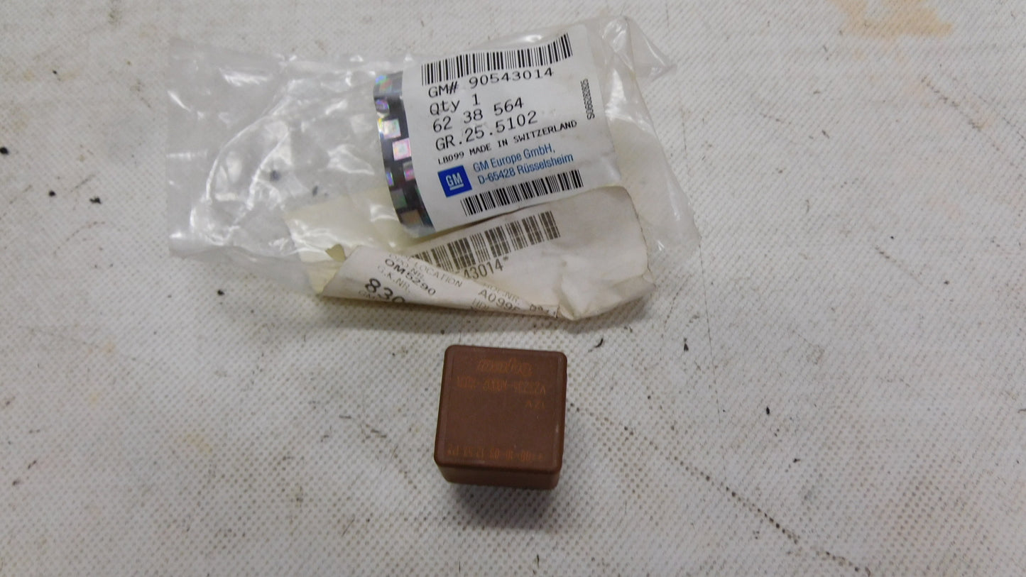 Relais Arbeitsstrom Kühlerlüfter 6238564 90543014 Opel Corsa B Astra F Vectra A