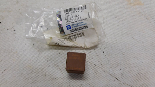 Relais Arbeitsstrom Kühlerlüfter 6238564 90543014 Opel Corsa B Astra F Vectra A