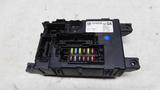 Steuergerät Sicherungskasten 1232057 13142226 Opel Corsa D