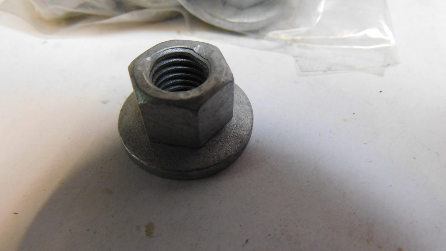 Mutter Sechskantmutter mit Scheibe M10x1.5 11516781 Opel