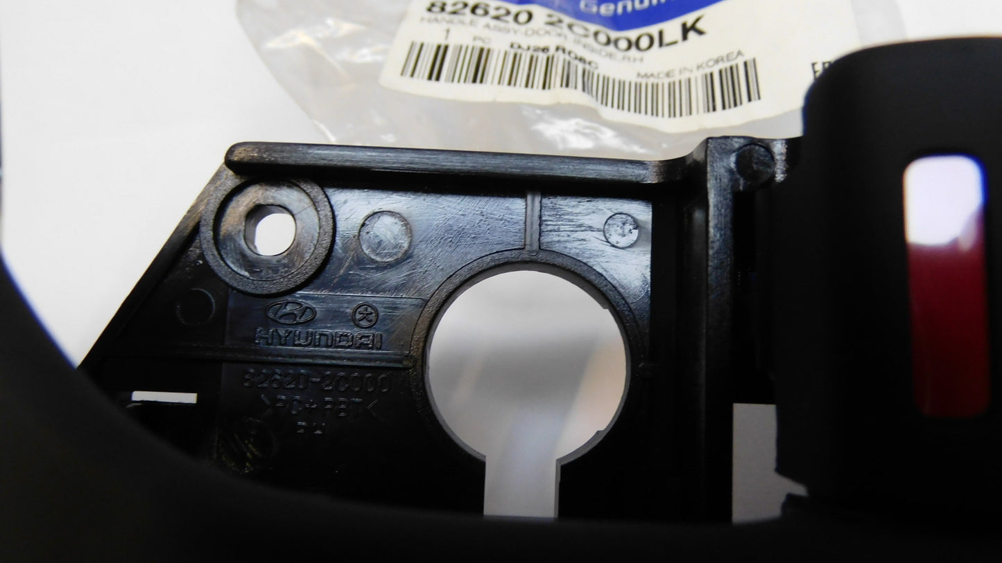 Türgriff vorne rechts innen 826202C000LK Hyundai Tiburon Coupe Baujahr 01.2001 - 12.2008