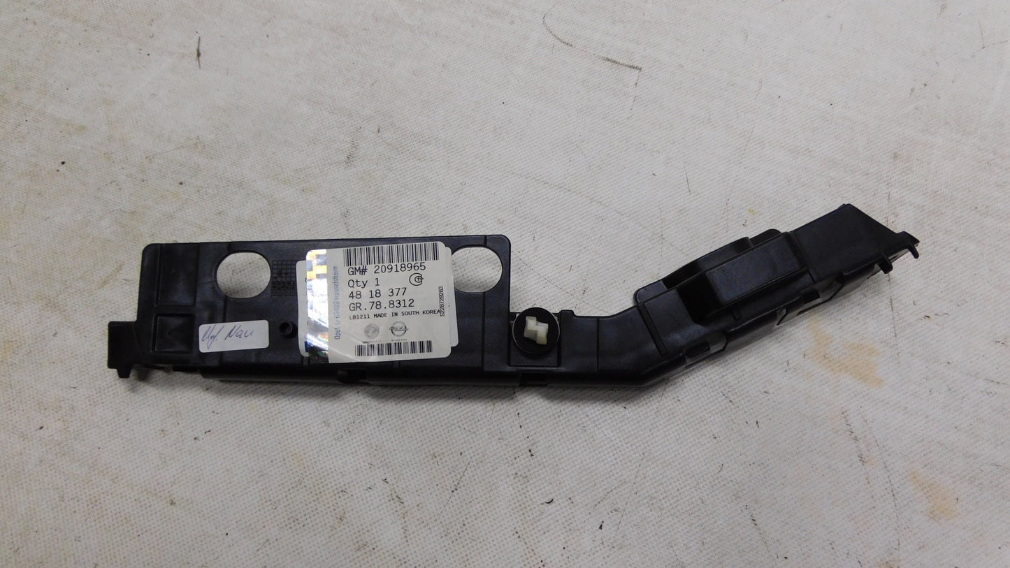 Stoßstangenhalter vorne links 4818377 20918965 Opel Antara