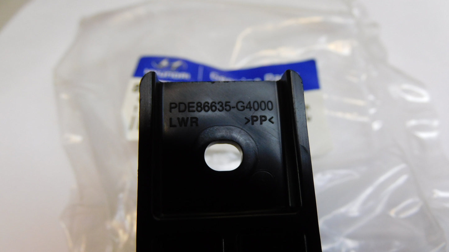 Stoßstangenhalterung hinten 86635G4000 Hyundai i30
