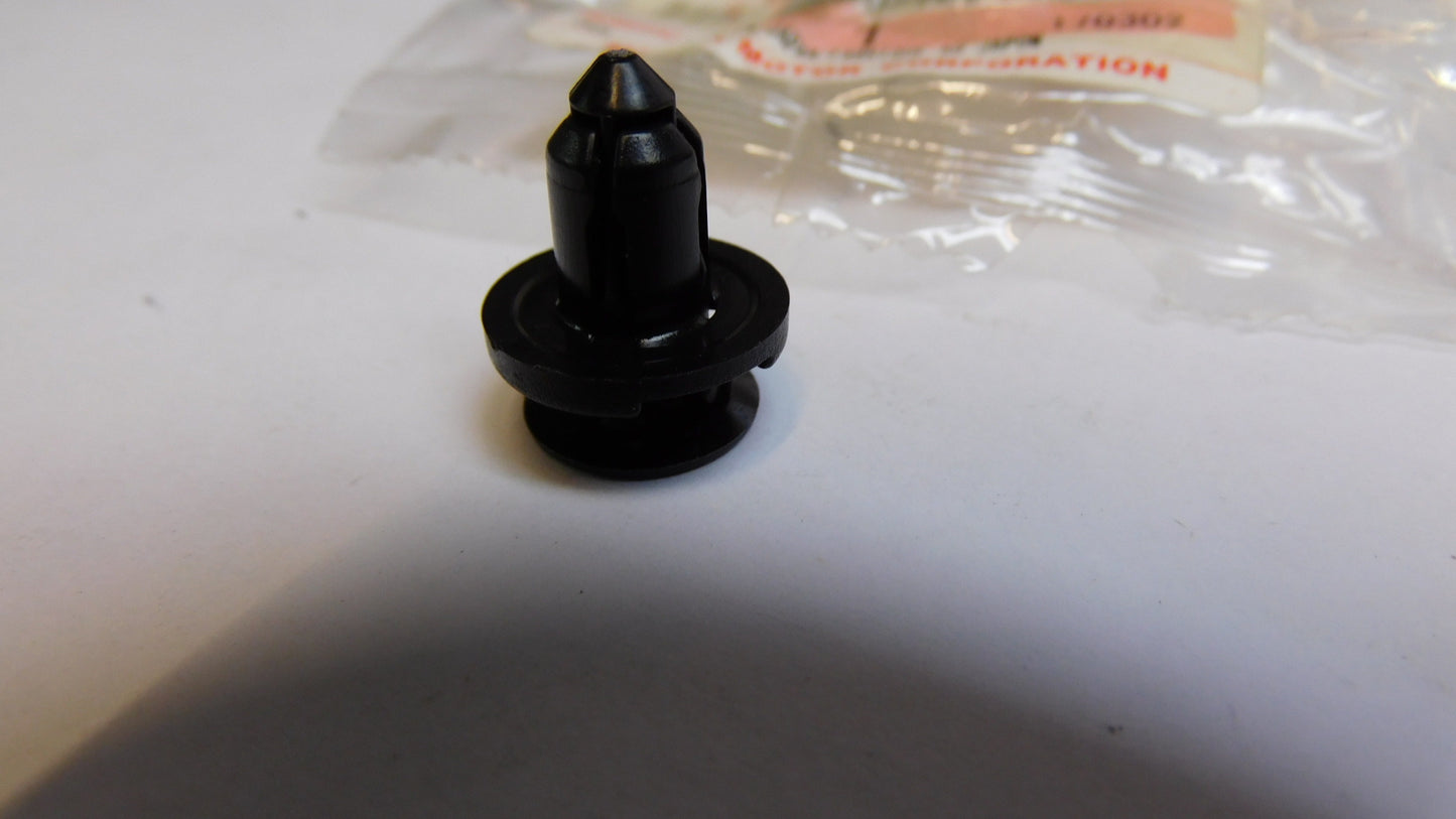Clip 09409-08327 Suzuki SX4 S-Cross
