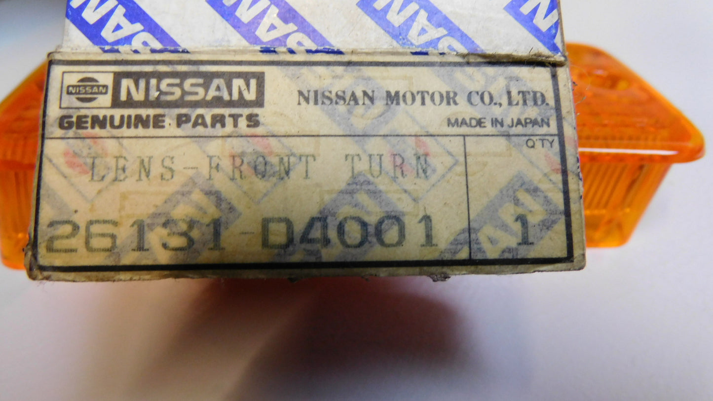 Blinkerglas rechts vorne 26131D4001 Nissan Bluebird T12
