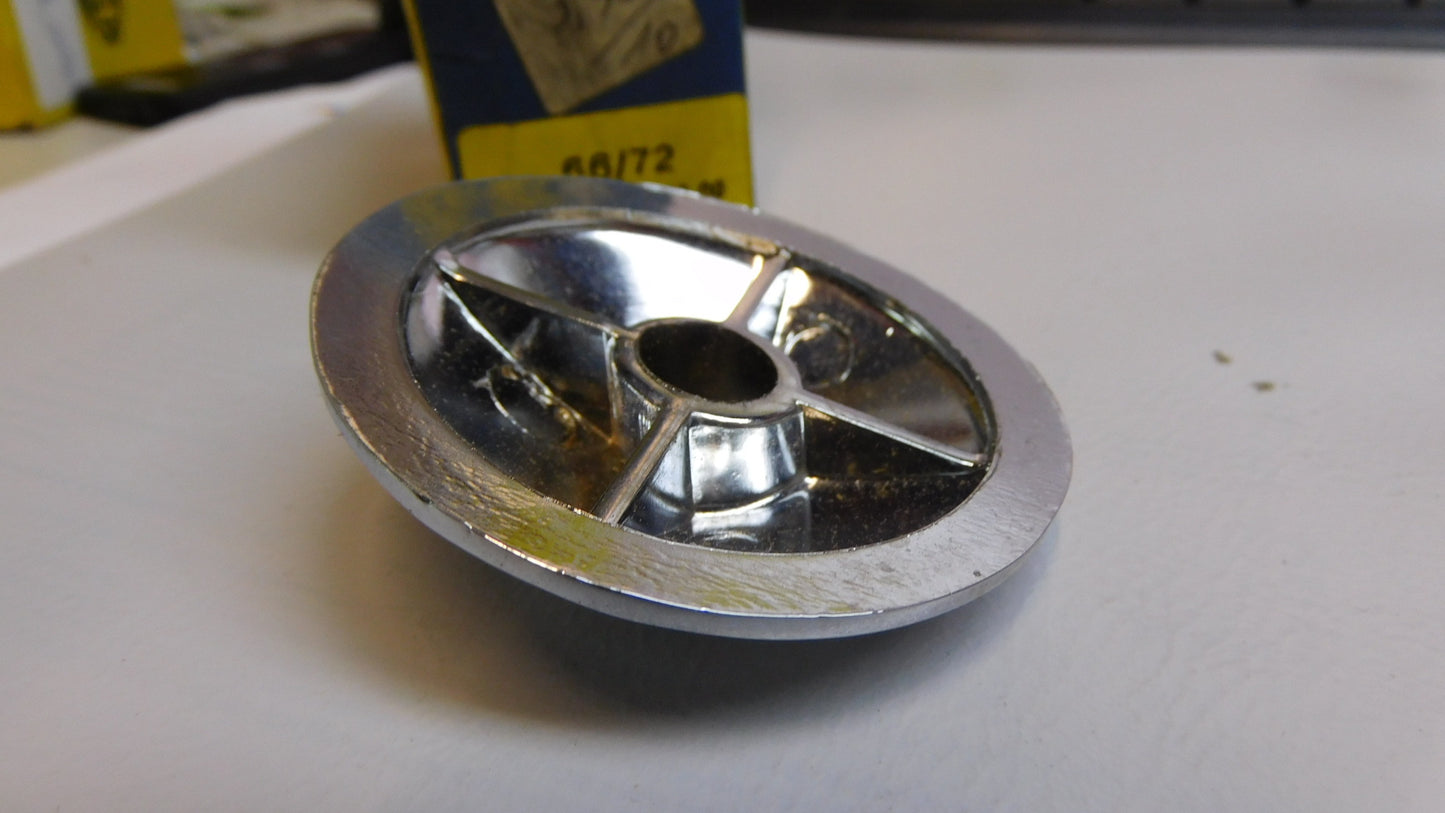 Verstärkungsfuß Zusatzbeleuchtung Chrom 8HG002153-00 66/72 Hella Oldtimer Opel Ford VW