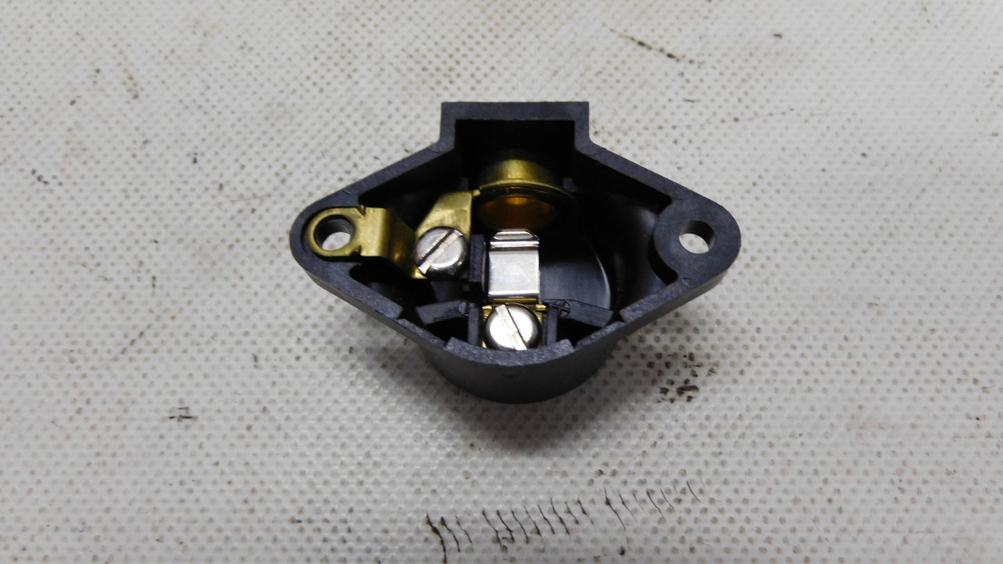 Steckdose 8JB004123001 Hella Fiat Volvo Opel BMW Ford Hymer