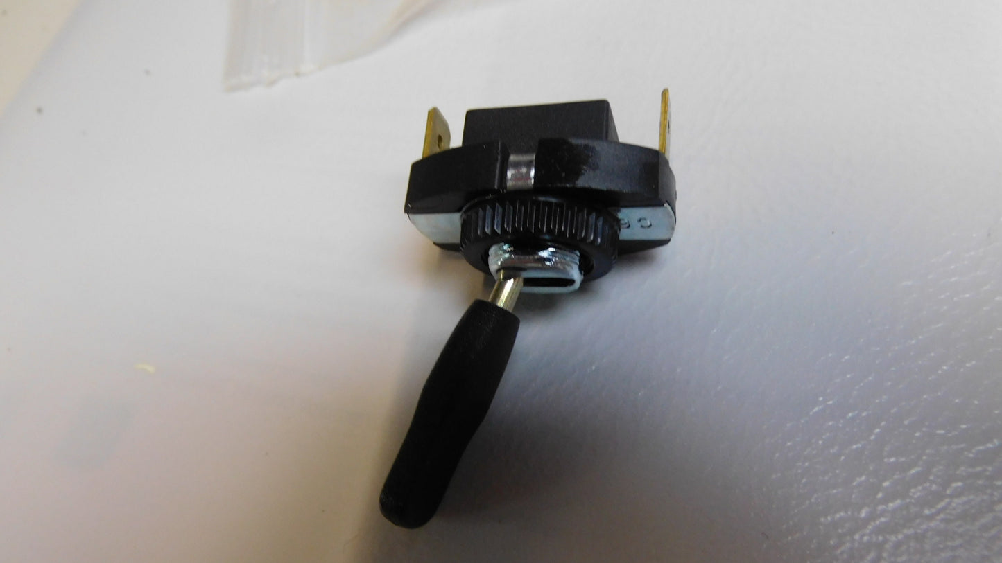 Kippschalter Ein/Aus Schalter mit Stecker 6EG001567041 Hella NFZ Oldtimer