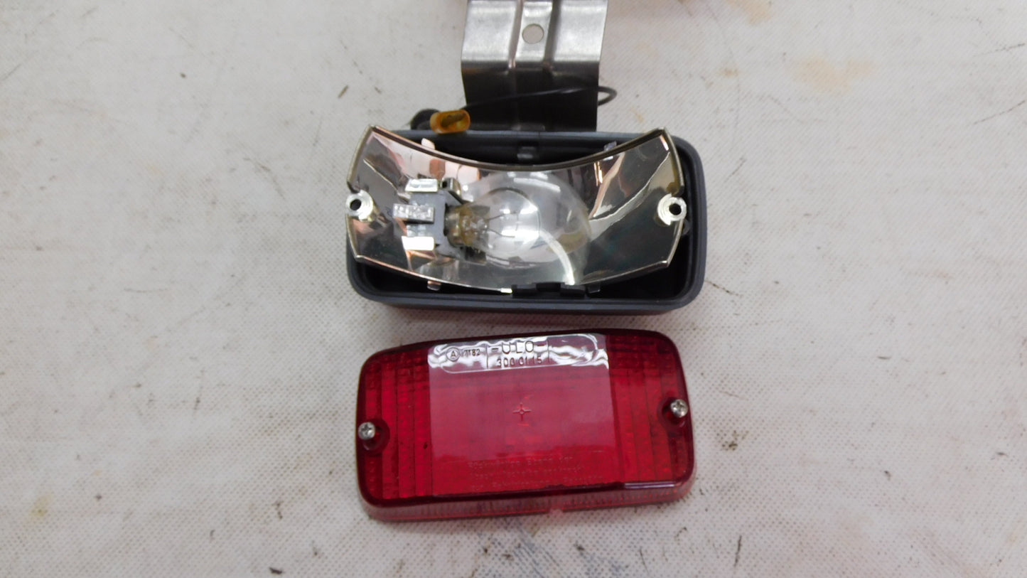 Nebelschlussleuchte Nebelleuchte 1712300 90103026 Opel