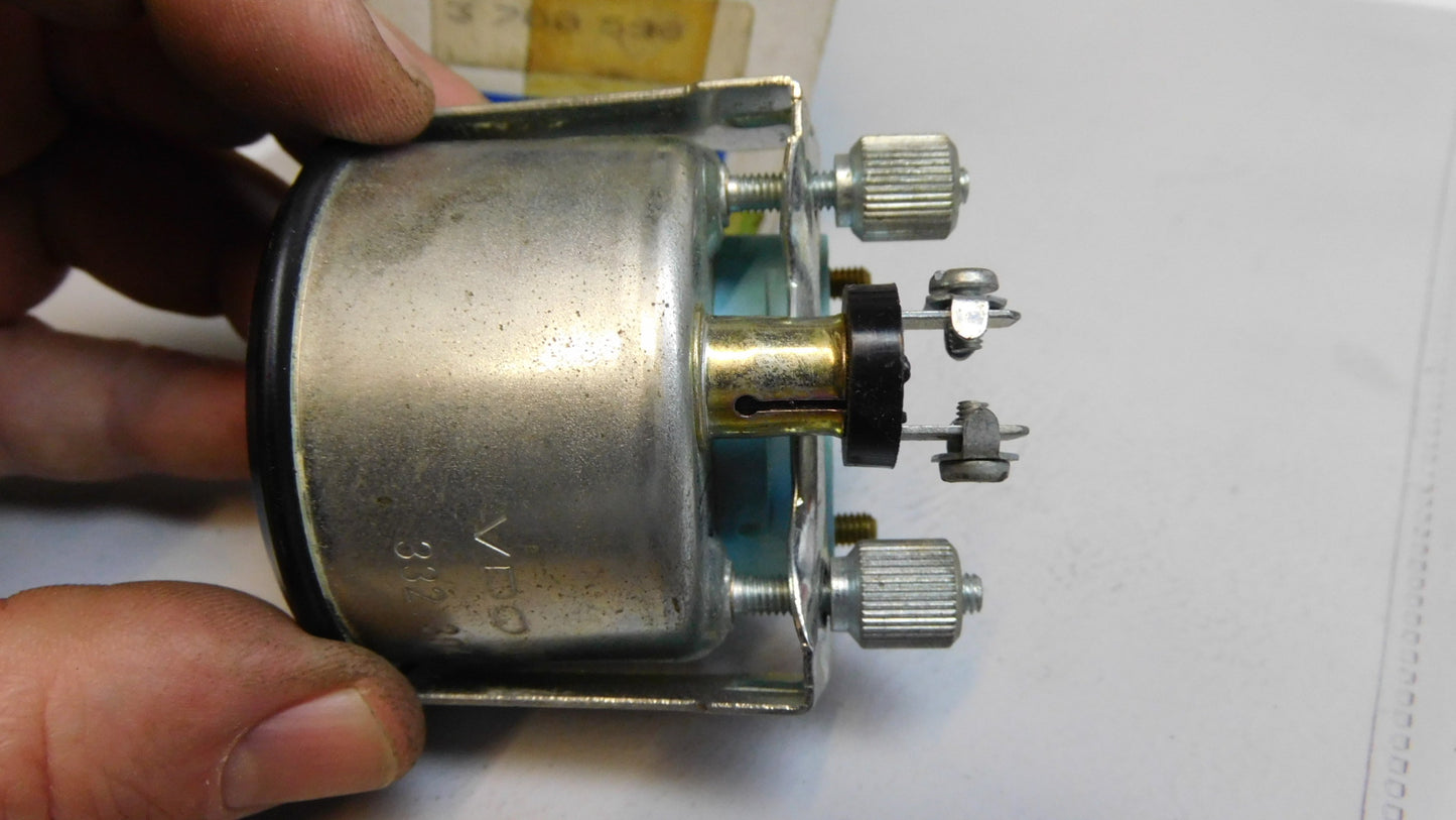 Voltmeter Ladeanzeige 24V 3700598 Clark VDO 332.304/6/2 Stapler