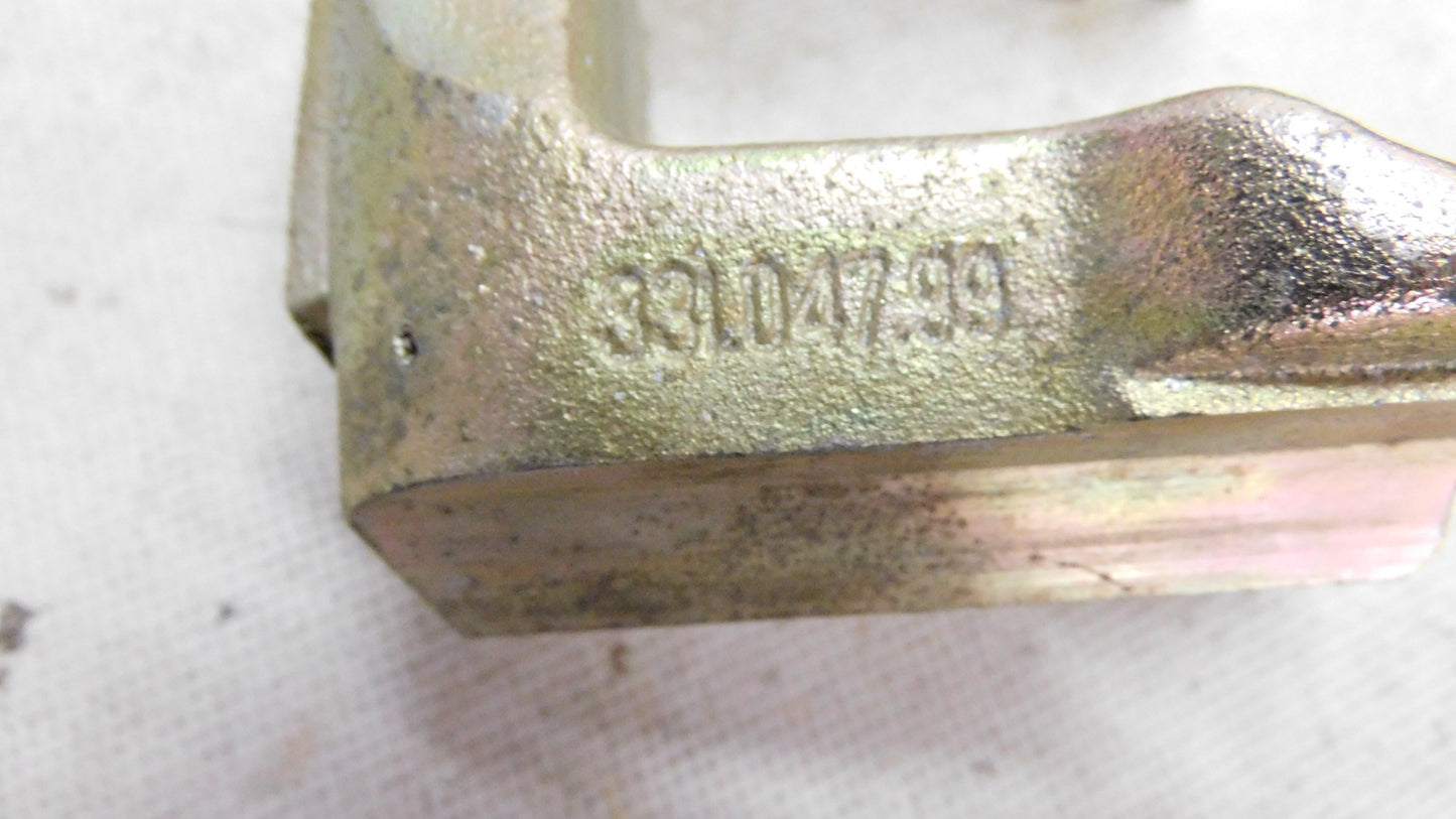 Bremssattel vorne rechts 5669013 Fiat 127 X1/9 128