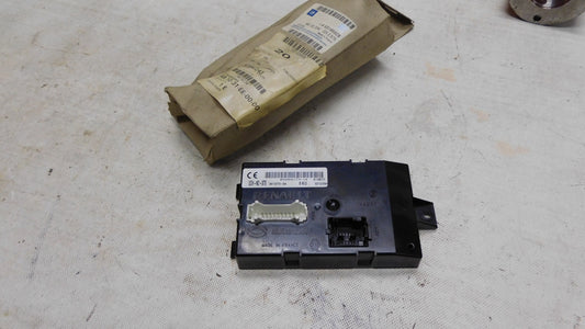 Steuergerät Karosserie 4416234 93185928 Opel Movano A Renault Master