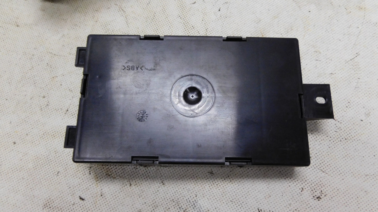 Steuergerät Karosserie 4416234 93185928 Opel Movano A Renault Master